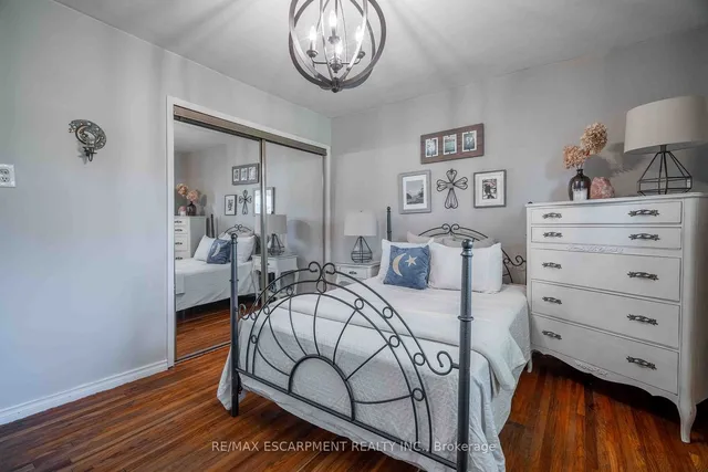 Additional image 21 of 329 MARGARET Ave