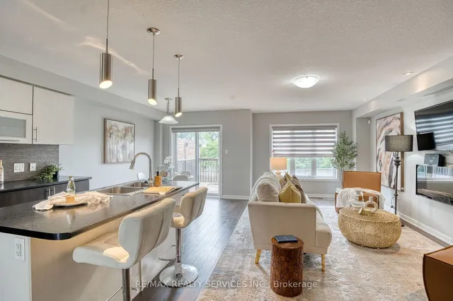 Additional image 23 of 146 Crafter Cres