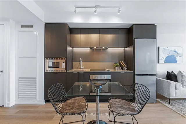 Additional image 24 of 1 Jarvis St Unit 726