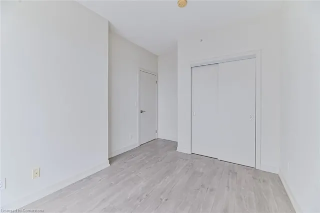 Additional image 24 of 2087 Fairview St Unit 2007