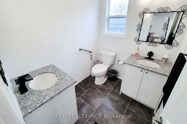 Additional image 11 of 180 Beach Blvd