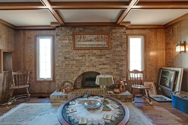 Additional image 17 of 251 Glen Afton Dr