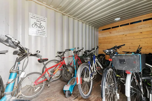 Additional image 18 of 3635 Dundas St