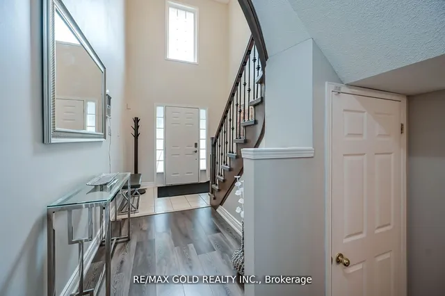 Additional image 6 of 56 Meadow Wood Cres