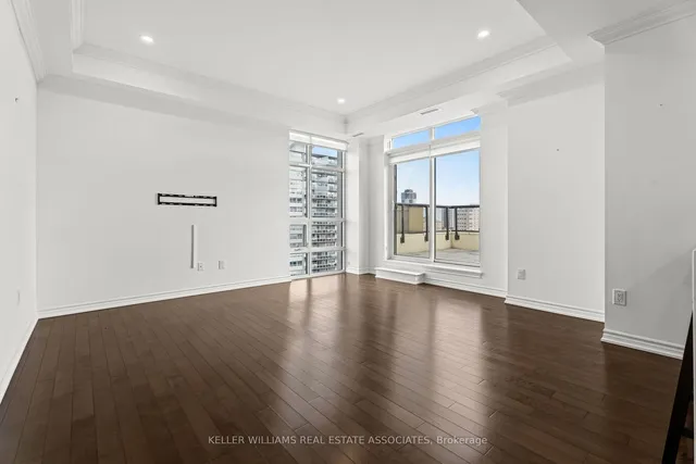 Additional image 8 of 81 Robinson St Unit PH1106