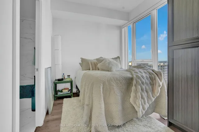 Additional image 17 of 500 Brock Ave Unit 1402