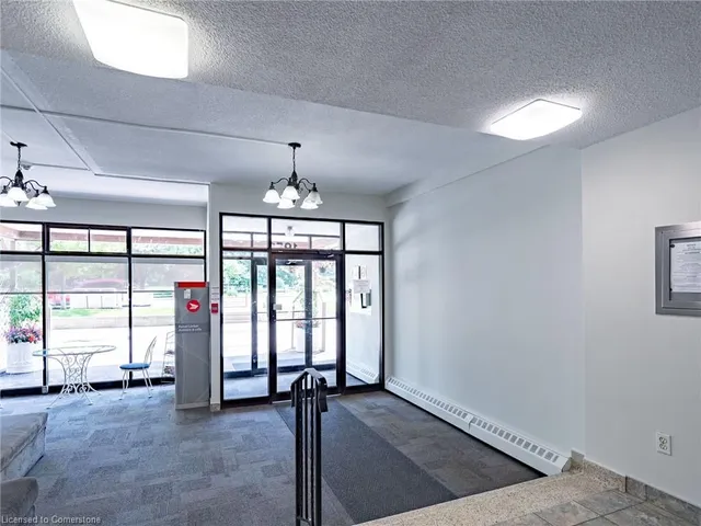 Additional image 8 of 1950 Main St Unit 701