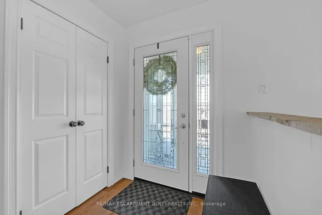 Additional image 4 of 98 FORESTGATE Dr