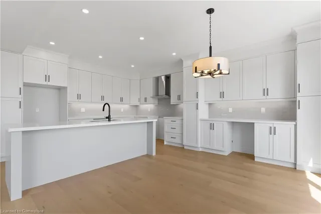 Additional image 12 of 34 Hampshire Pl