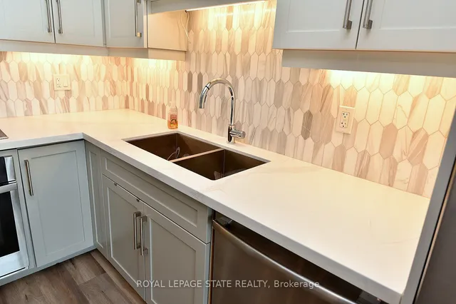 Additional image 13 of 2025 Maria St Unit 704