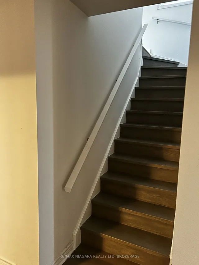 Additional image 19 of 1056 BEACH Blvd