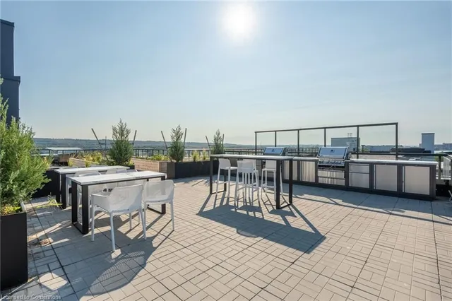 Additional image 29 of 600 North Service Rd Unit 508