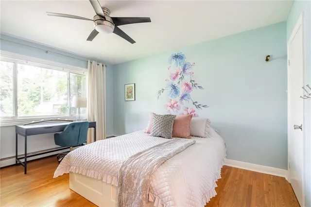 Additional image 11 of 702 KING Rd