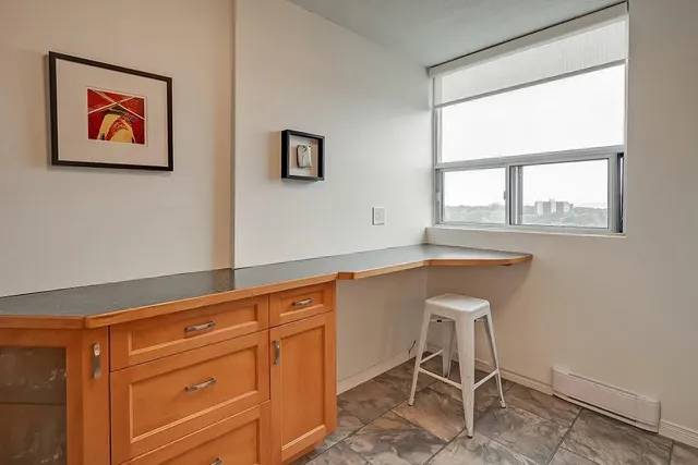 Additional image 20 of 700 DYNES Rd Unit 1003