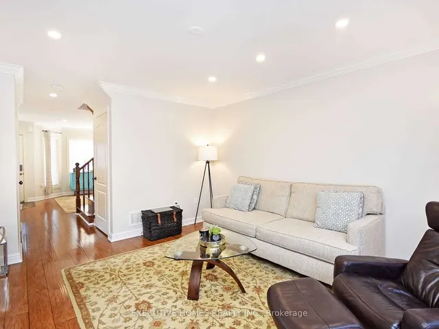 Additional image 6 of 1058 Bowring Cres