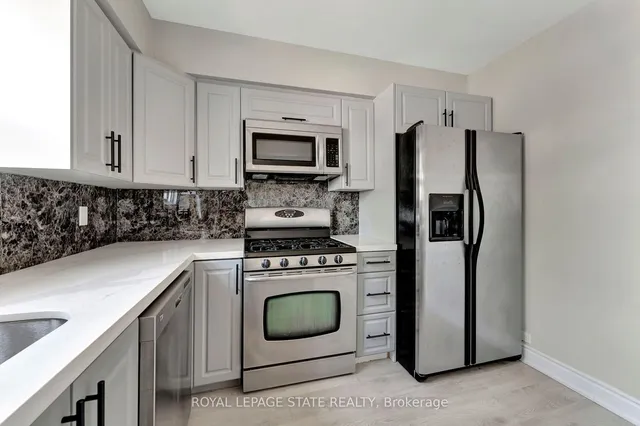 Additional image 15 of 2009 Brampton St