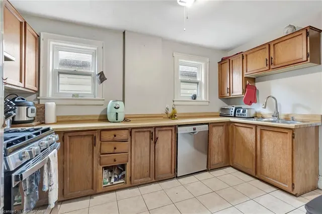 Additional image 14 of 110 Paling Ave