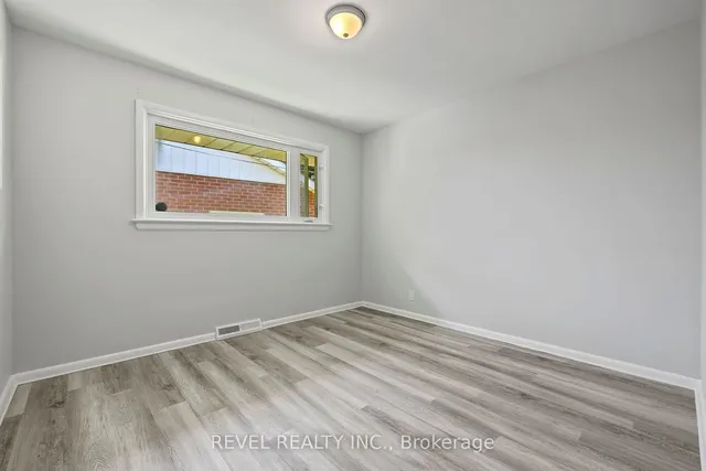 Additional image 12 of 40 Bertram Dr