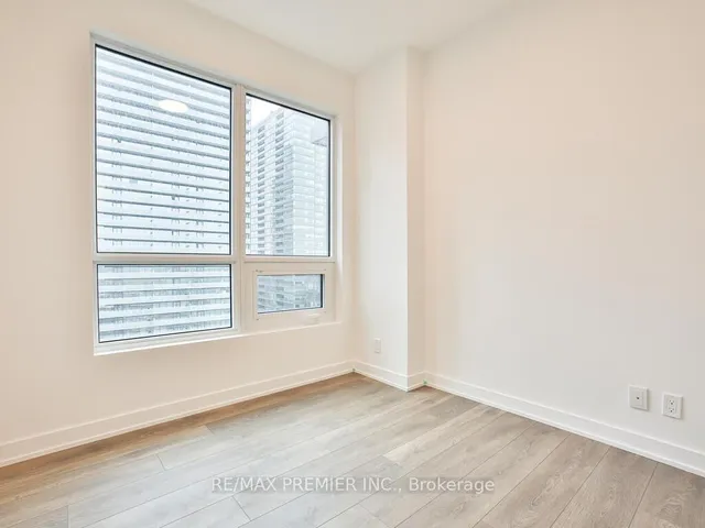 Additional image 28 of 108 Peter St Unit 1715