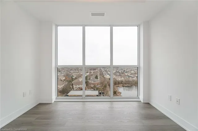 Additional image 31 of 460 Dundas St Unit 1105