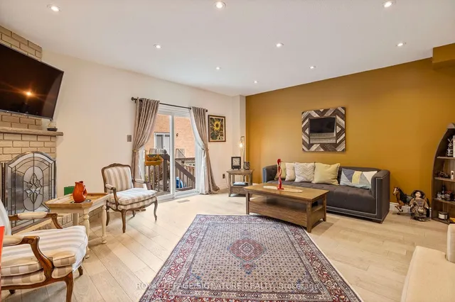 Additional image 11 of 96 Carnival Crt