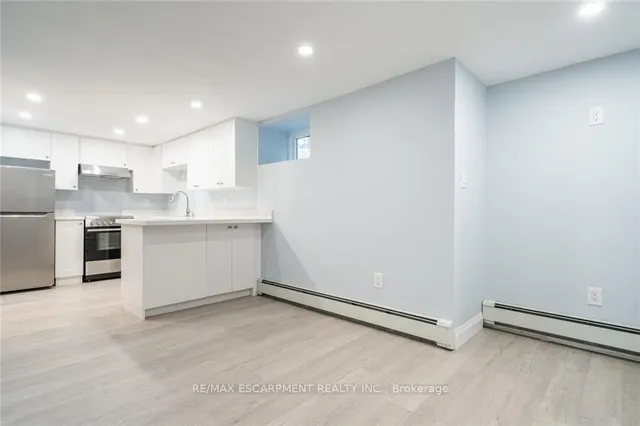 Additional image 25 of 152 Sanford Ave