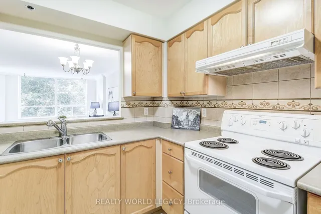 Additional image 10 of 100 Burloak Dr Unit 1308