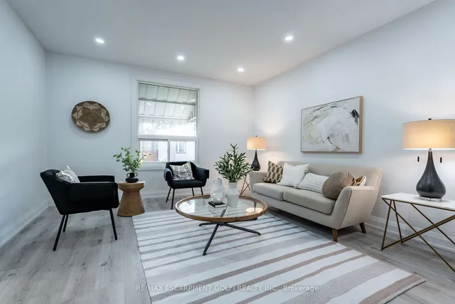 Additional image 12 of 27 HARVEY St