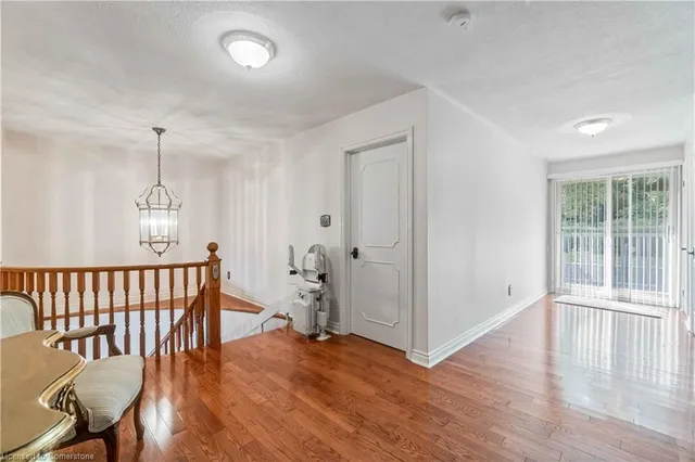 Additional image 28 of 80 Margaret Ave