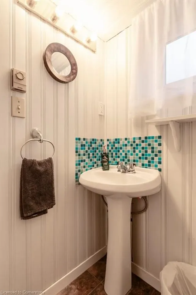 Additional image 37 of 41 Concord Ave