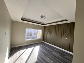 Primary image of 127 30 ST SW