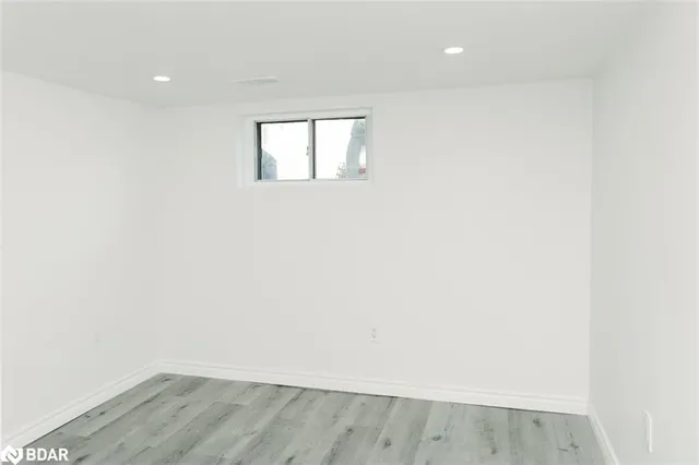 Additional image 26 of 673 Knox Ave