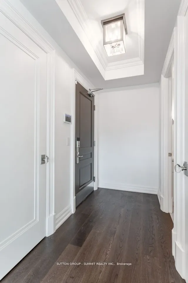 Additional image 8 of 2060 LAKESHORE Rd Unit 404