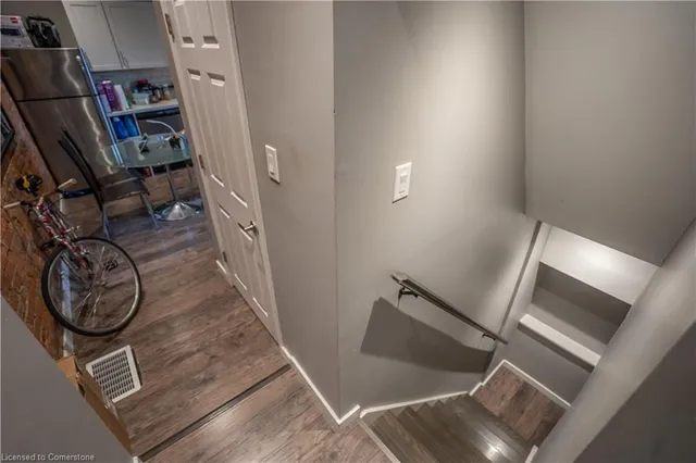 Additional image 43 of 163 Emerald St