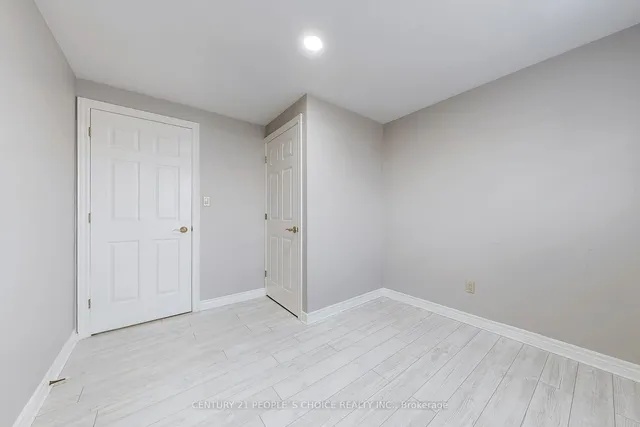 Additional image 19 of 207 Montmorency Dr