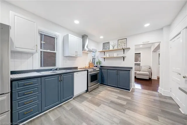 Additional image 11 of 21 East 19th St