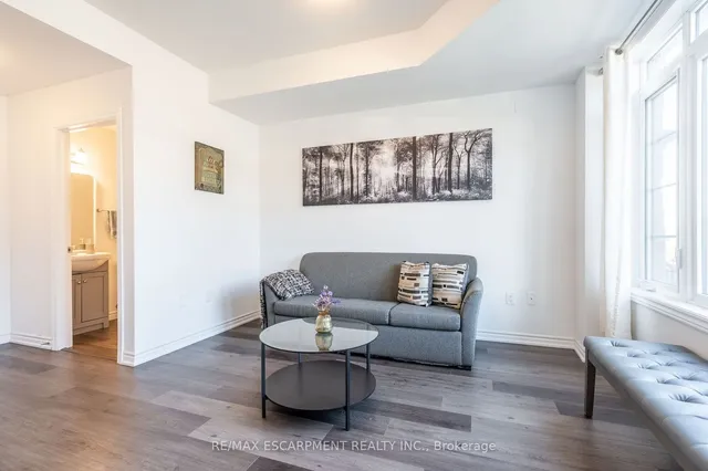 Additional image 5 of 61 Soho St Unit 68