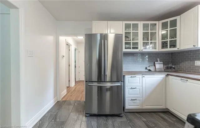 Additional image 16 of 31 Academy St