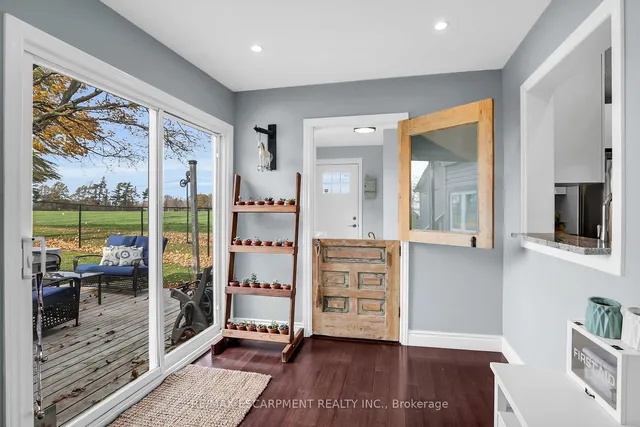 Additional image 13 of 2104 Highway 56