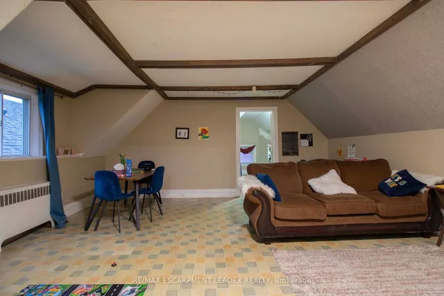 Additional image 25 of 417 King St