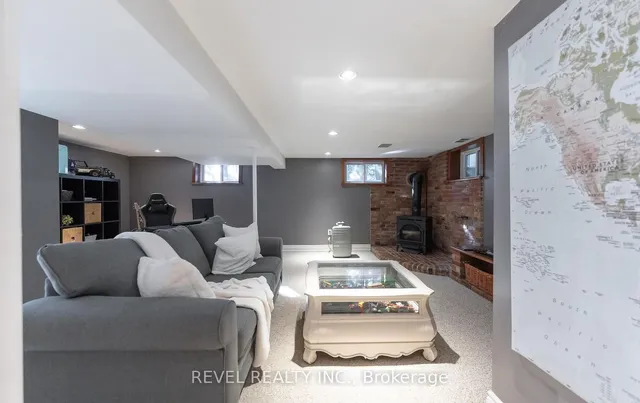 Additional image 25 of 31 Academy St