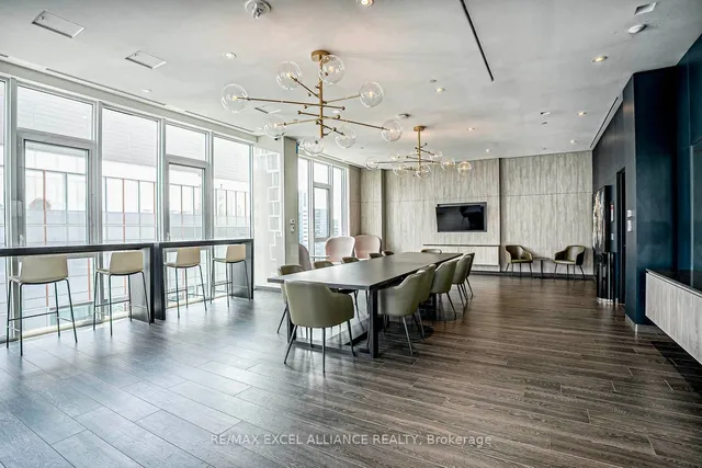 Additional image 32 of 357 King St Unit 3009