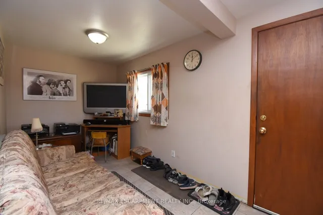 Additional image 18 of 152 West 4th St