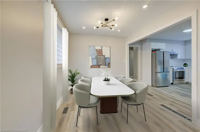 Additional image 10 of 582 Chamberlain Rd