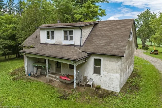 Additional image 13 of 5163 Milburough Line