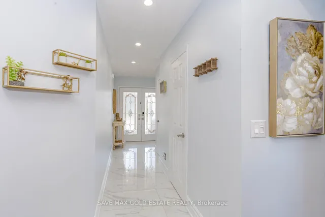 Additional image 4 of 1201 Mowat Lane