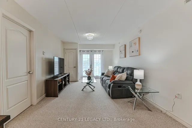 Additional image 15 of 1460 Main St Unit 214