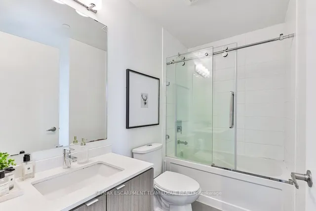 Additional image 18 of 5230 Dundas St Unit A527