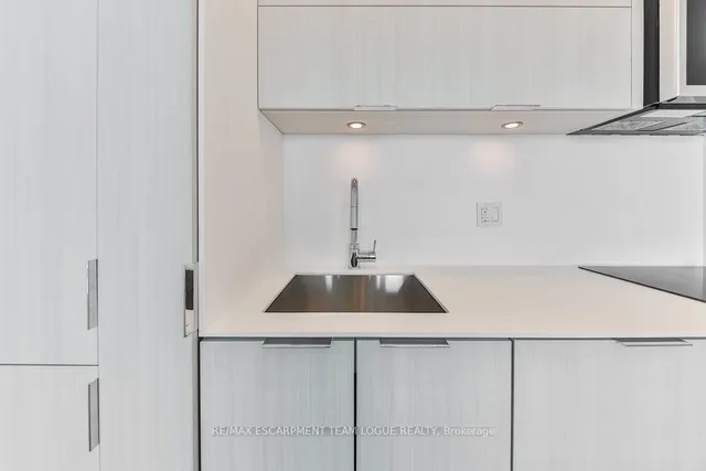 Additional image 13 of 370 Martha St Unit 2106