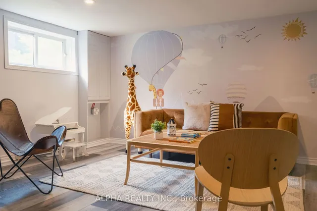 Additional image 37 of 3 Faircroft Blvd